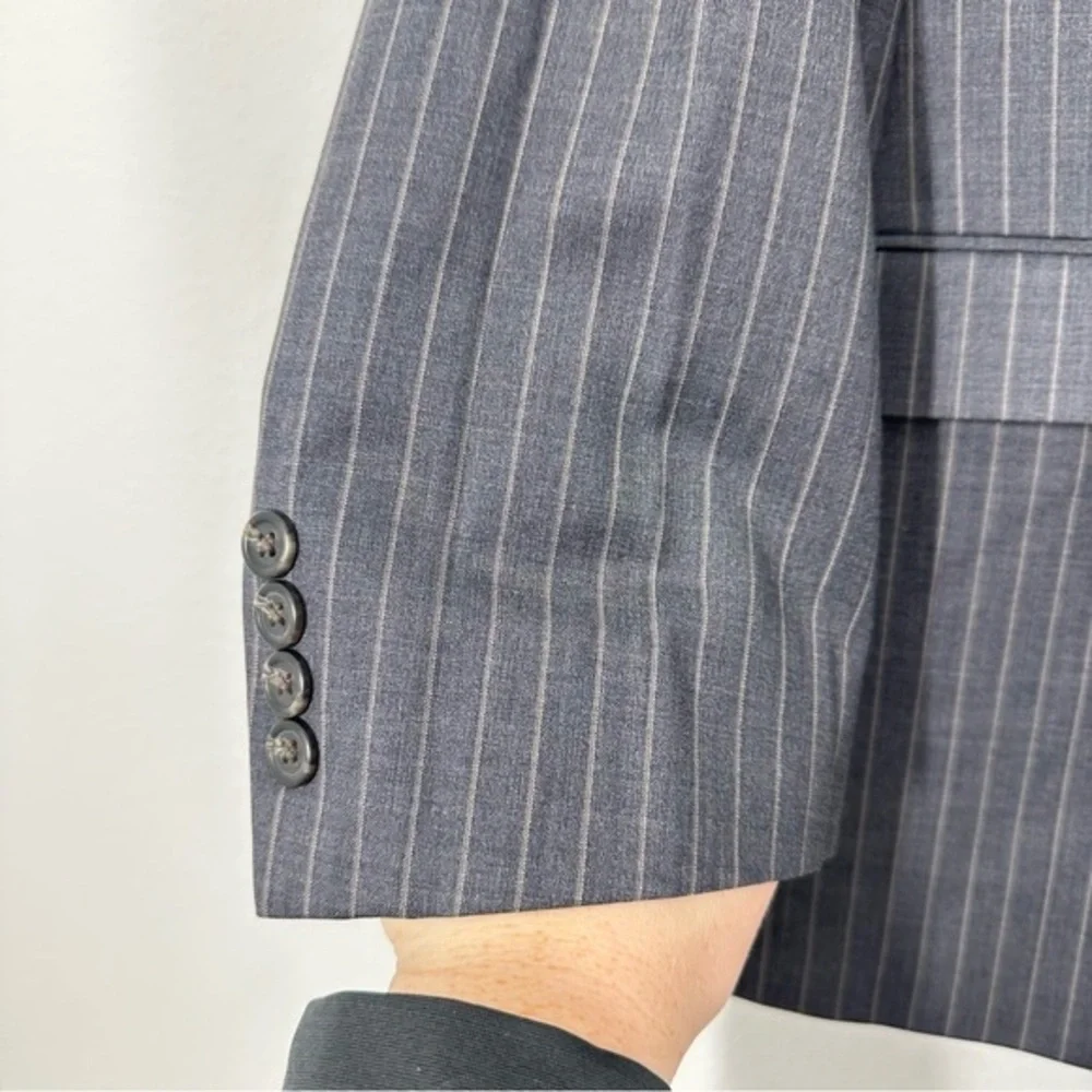 Lauren Ralph Lauren Size 40 Short Grey Pinstripe Wool Suit‎ Jacket